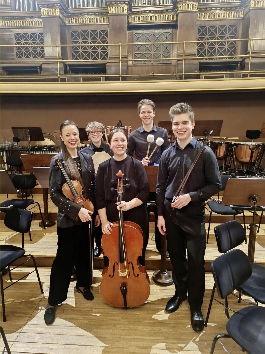 Studenti KJD vystoupili s Českou studentskou filharmonií