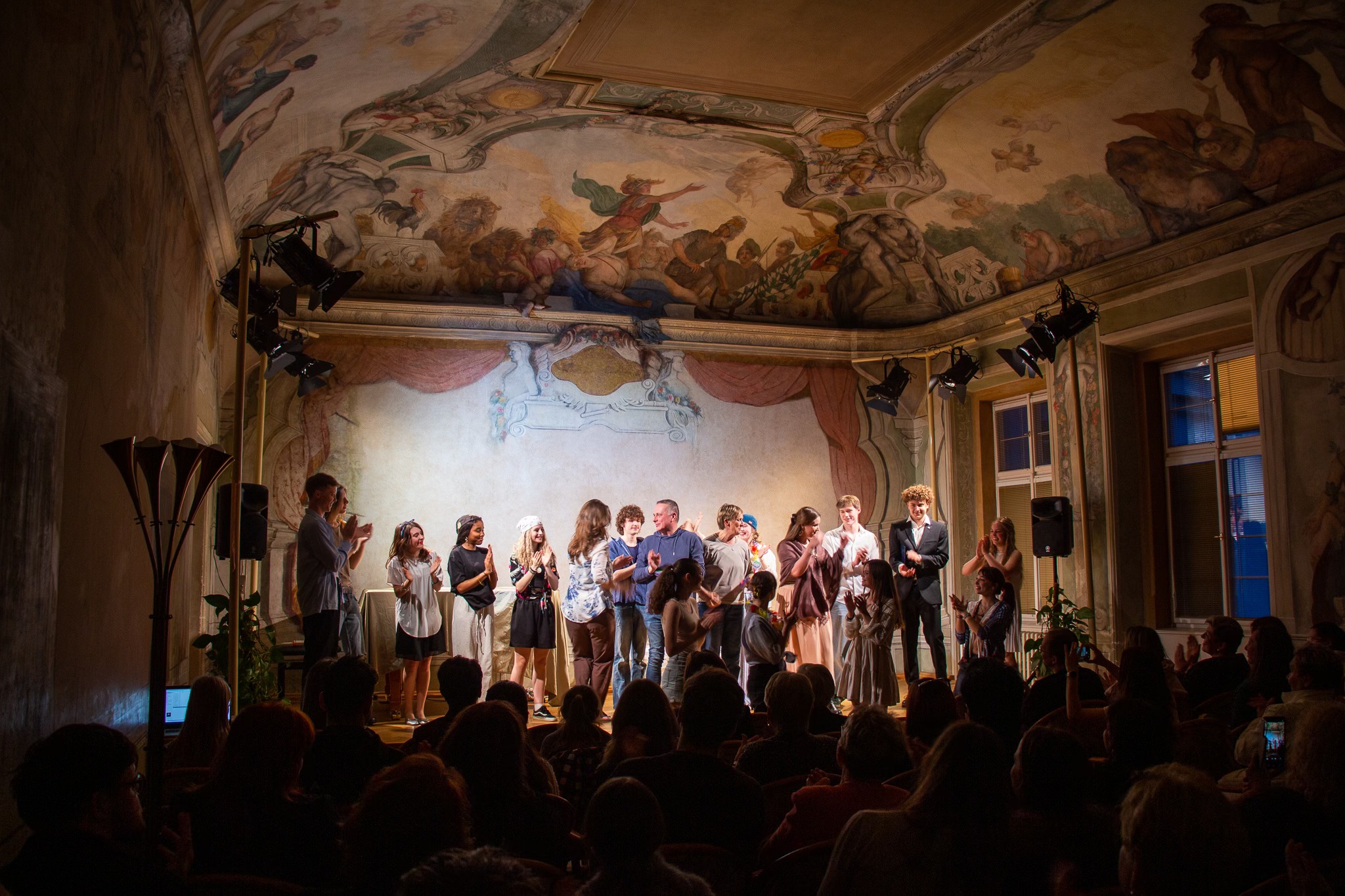 Muzikál Mamma Mia se vrátil na jeviště KJD