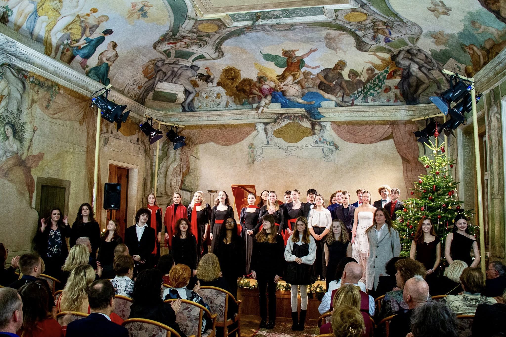 Tradiční Adventní koncert v sále Jana Drtiny